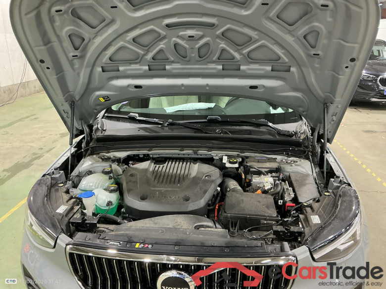VOLVO XC40 1.5 T4 PHEV ULTIMATE BRIGHT DESIGN DCT #6