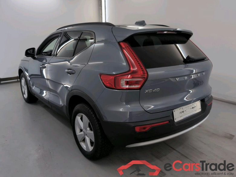 VOLVO XC40 2.0 B3 MHEV ESSENTIAL DCT #3