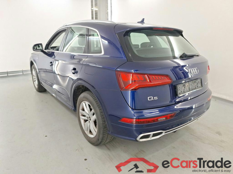AUDI Q5 - 2017 55 TFSi e PHEV Q Sport S tronic #3