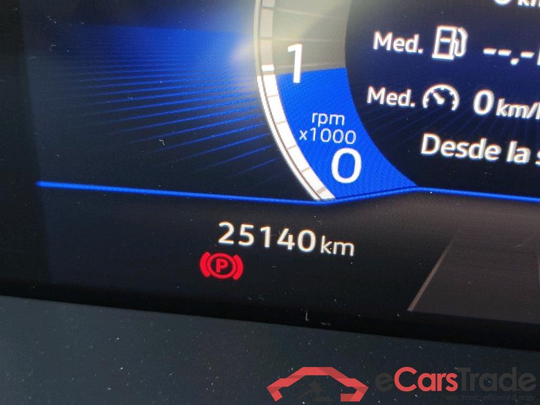 VOLKSWAGEN T-Roc / 2021 / 5P / todoterreno Life 1.0 TSI 81kW (110CV) (AC) #5