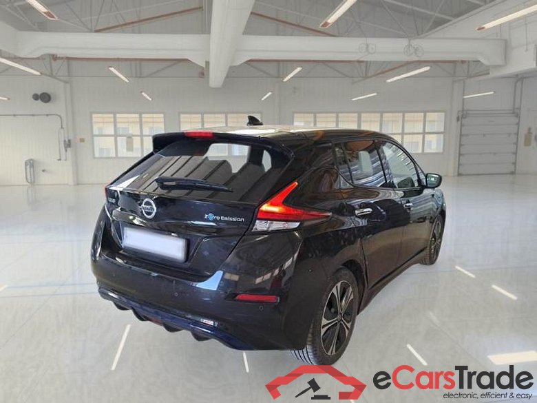 NISSAN LEAF / 2017 / 5P / BERLINA BUSINESS 40KWH #2