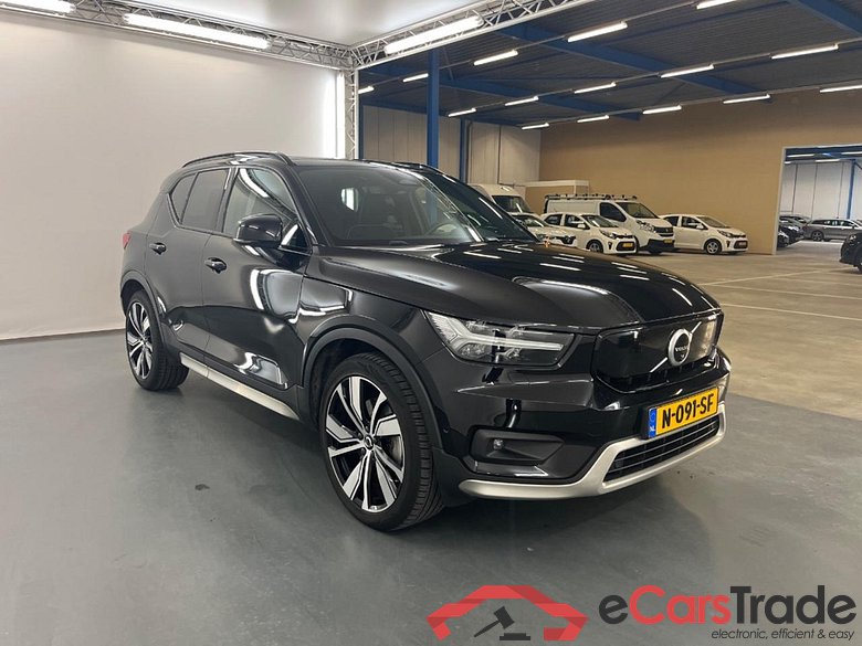 VOLVO XC40 Recharge Pro #2