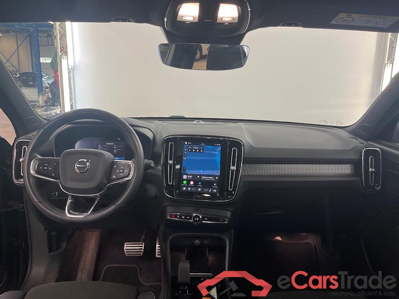 VOLVO XC40 Recharge Pro #6