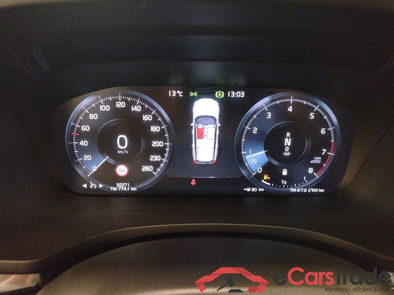 VOLVO V60 2.0 B3 MOMENTUM PRO #5