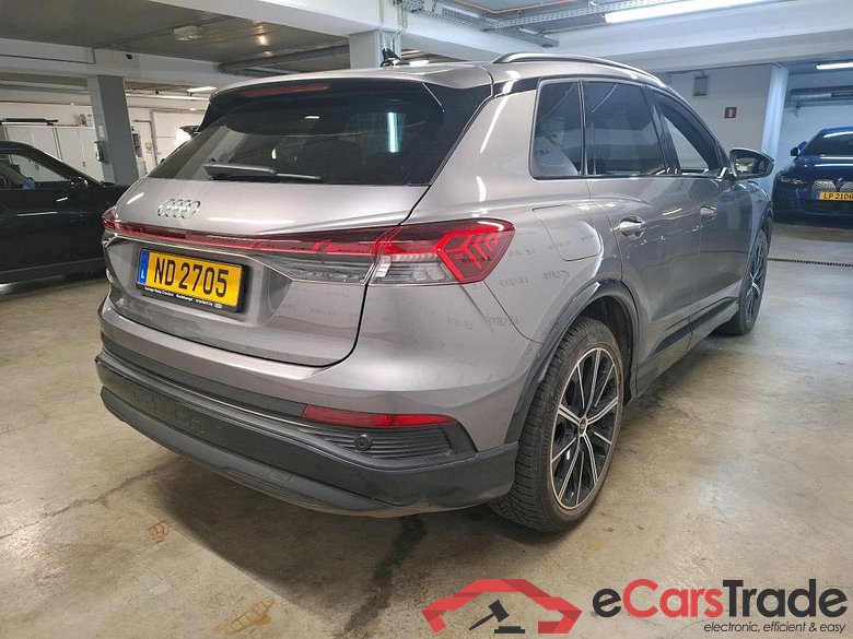 Audi Q4 e-tron 40 Aut. LED Virtual Ambient Navi Leather KeylessGo Camera Klima PDC ...