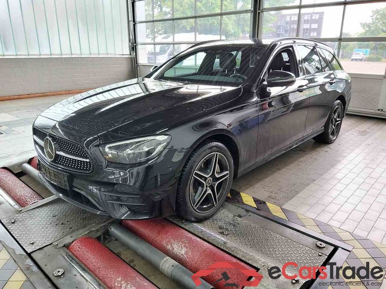 Mercedes-Benz E T-Modell (BM 213)(06.2016->) DE - Kb5 E 300 de EU6d, 4Matic AMG Line, (Facelift) 2020 - 2023 #1