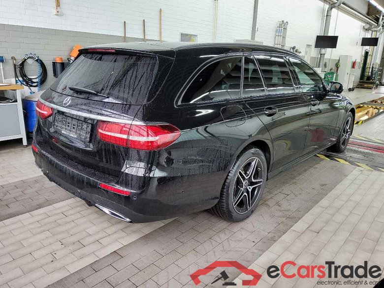 Mercedes-Benz E T-Modell (BM 213)(06.2016->) DE - Kb5 E 300 de EU6d, 4Matic AMG Line, (Facelift) 2020 - 2023 #3