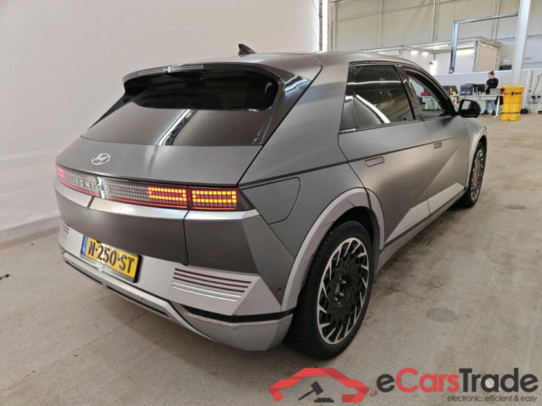 Hyundai Ioniq 5 73kWh Matte Aut. LED-Xenon Head-Up Virtual ACC Navi Leather KeylessGo Camera 360 Klima PDC ... #3