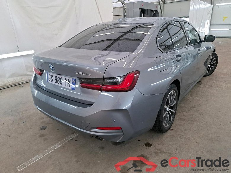 BMW Série 3 Berline / 2022 / 4P / Berline 320e 204ch Business Design BVA8 Hybride #3