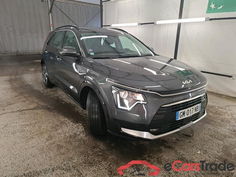KIA Niro / 2022 / 5P / Berline 1.6 GDI 183 PHEV ACTIVE BUSINESS DCT6 #4
