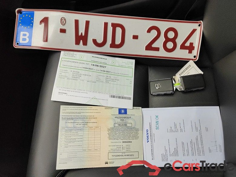 Volvo XC60 D4 120kW Geartronic Inscription 5d #4