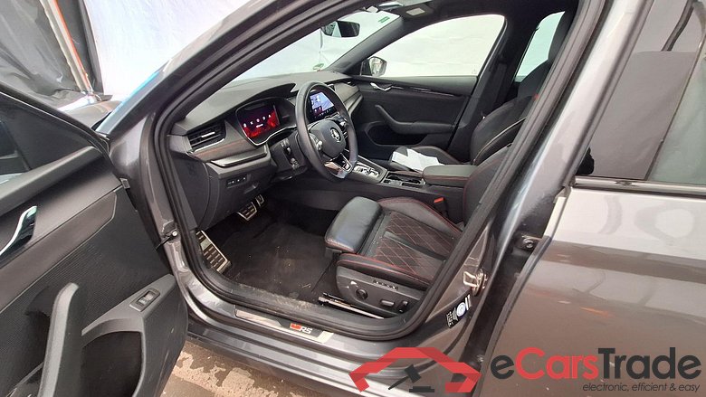 Octavia Combi RS 2.0 TDI 147KW AT7 E6d #4