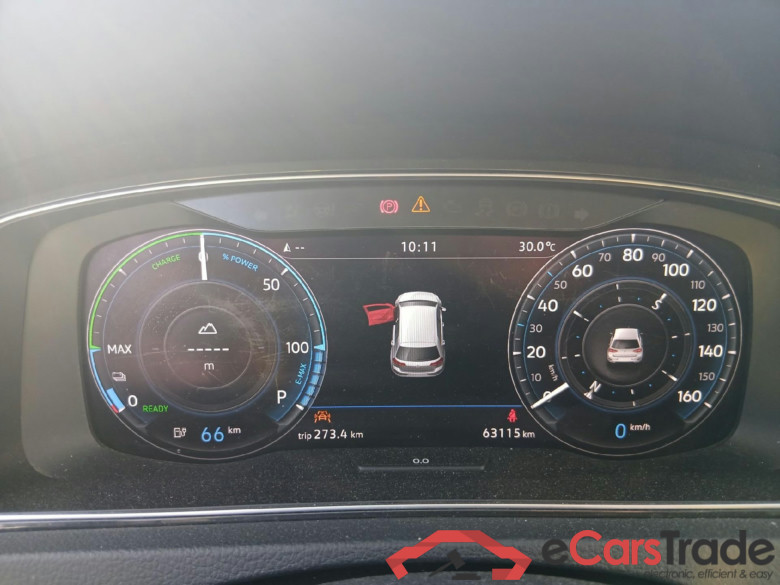 VOLKSWAGEN Golf / 2016 / 5P / berlina con portón e-Golf ePower 110 kW (136CV) #4