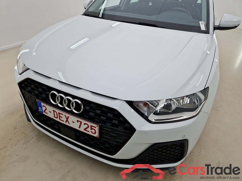 AUDI A1 SPORTBACK 1.0 25 TFSI ATTRACTION #4