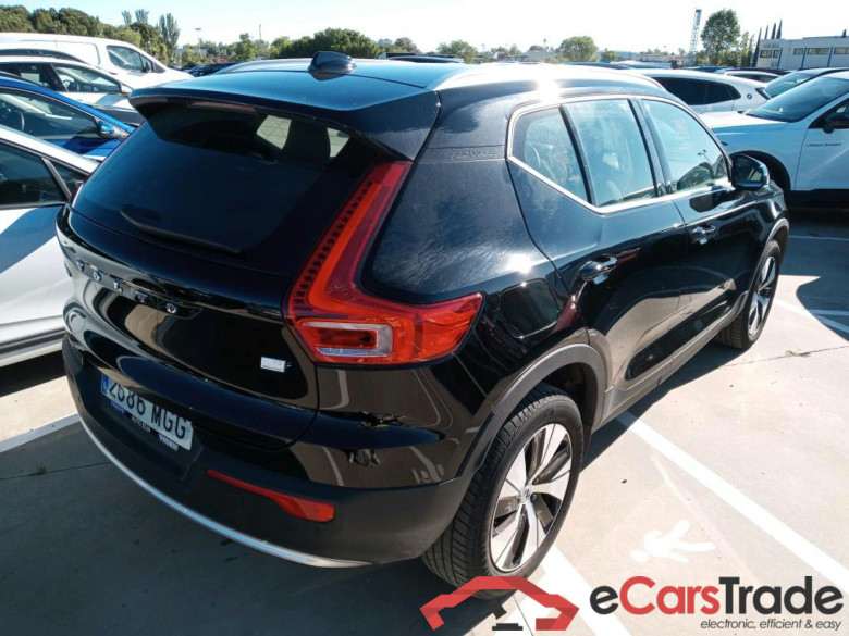 VOLVO XC40 1.5 T5 Recharge PHEV Plus Bright Auto 260 CV 10 kWh #2