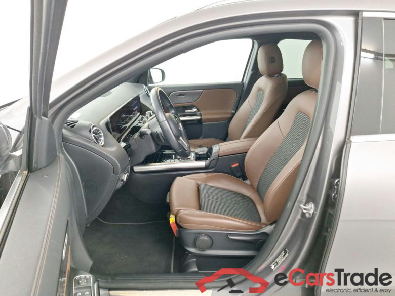 MERCEDES-BENZ GLA 1.3 GLA 250 E #5