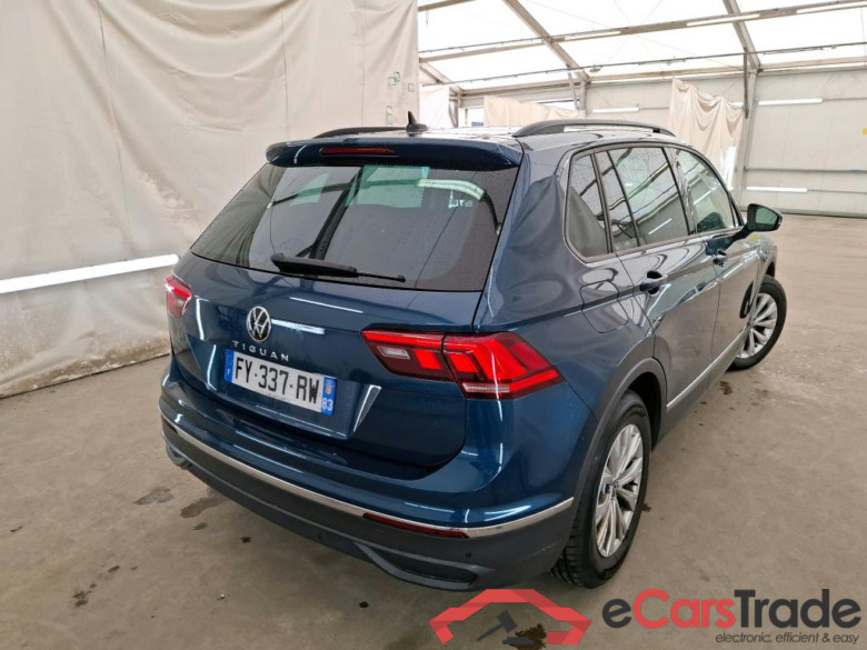VOLKSWAGEN Tiguan / 2020 / 5P / SUV 2.0 TDI 150 DSG7 Life Business #3