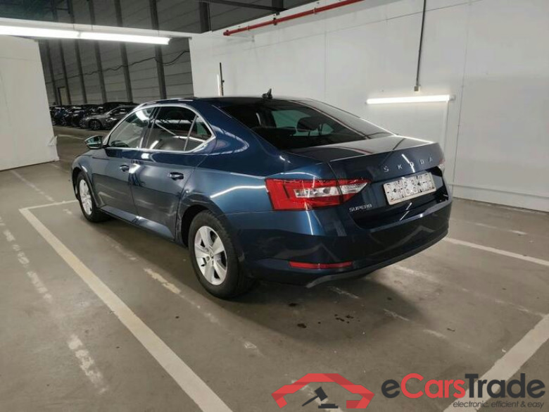 Skoda Superb Superb 1.5 TSI ACT Ambition 110kW/150pk  5D/P Man-6 #3