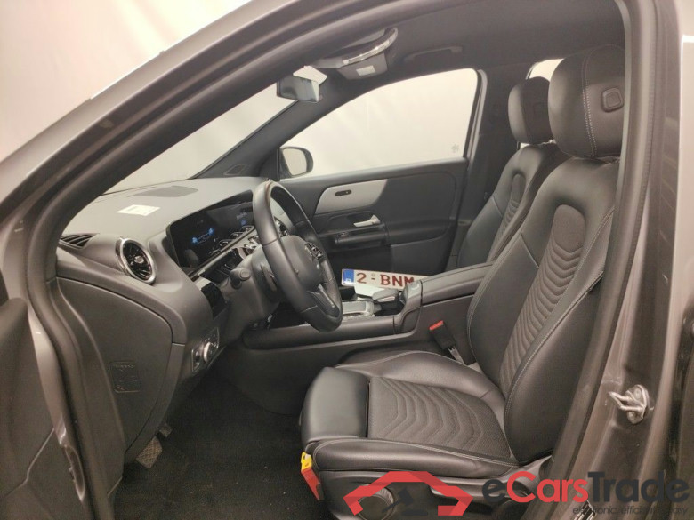 Mercedes-Benz GLA GLA 250e Business Solution 5d #3