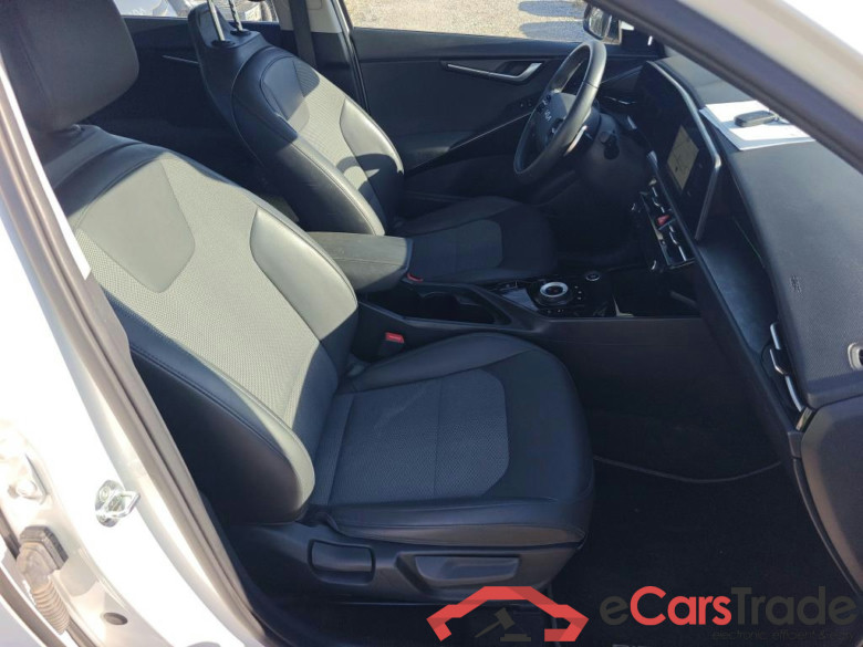 KIA Niro / 2022 / 5P / crossover 1.6 GDi HEV 104kW (141CV) Drive #6