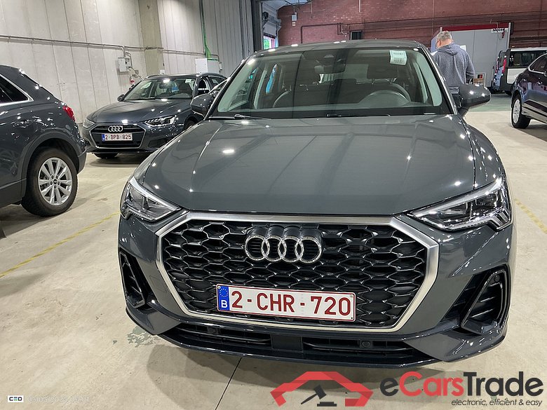 AUDI Q3 Sportback 1.4 45 TFSI E S TRONIC #2