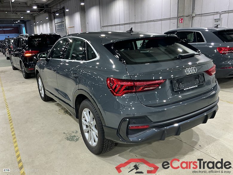 AUDI Q3 Sportback 1.4 45 TFSI E S TRONIC #3