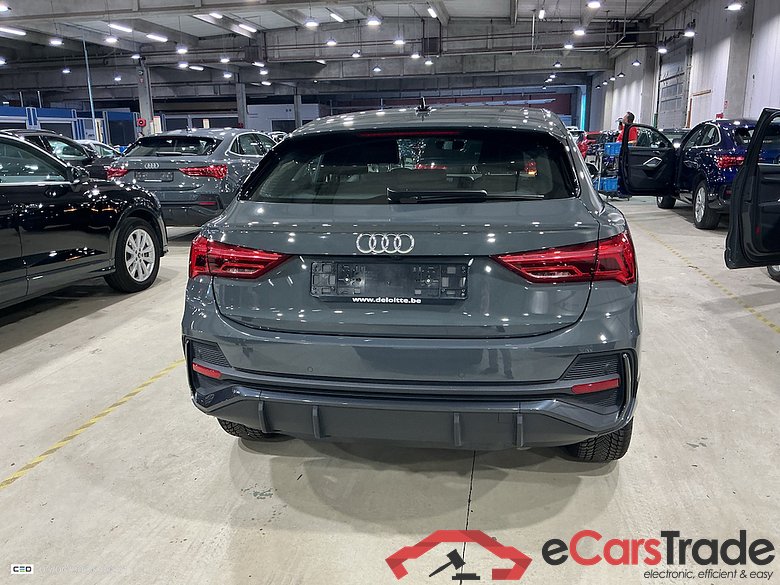 AUDI Q3 Sportback 1.4 45 TFSI E S TRONIC #5