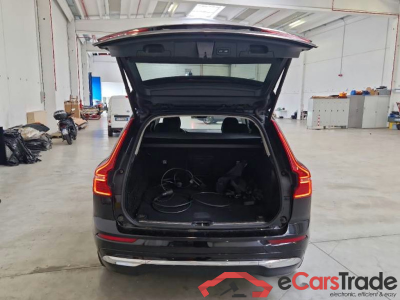 VOLVO XC60 / 2021 / 5P / SUV T6 PLUG-IN AWD AUTO RECHARGE INS. EXP #5
