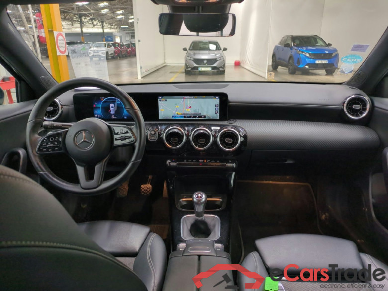 MERCEDES-BENZ Classe A Compact / 2018 / 5P / Berline A 180 d Business Line #5