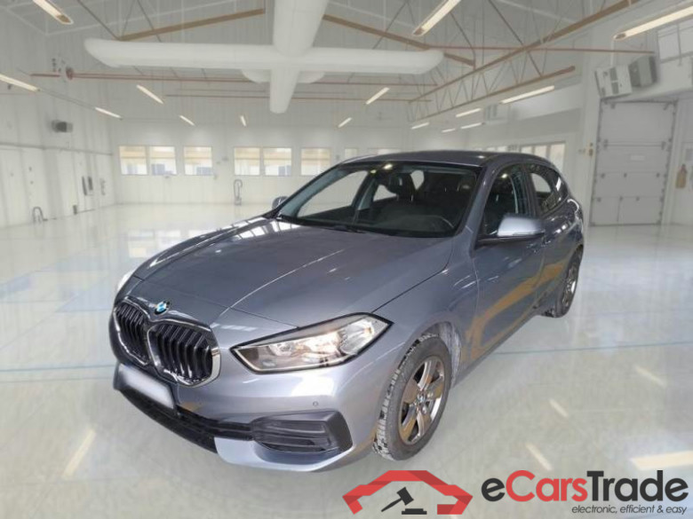 BMW SERIE 1 / 2019 / 5P / BERLINA 118I BUSINESS ADVANTAGE #1