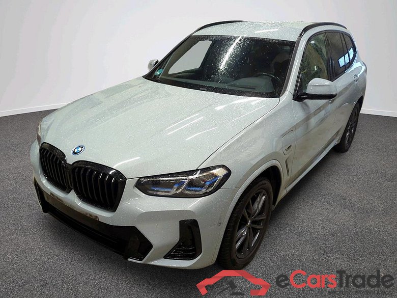 Baureihe X3 xDrive 30 e M Sport 2.0 215KW AT8 E6d
