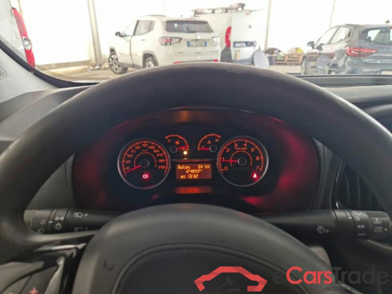 FIAT DOBLÒ CARGO / 2014 / 4P / VETT. FURGONATA CH1 LOUNGE 1.6 MJET 105CV E6D-F SeS #4