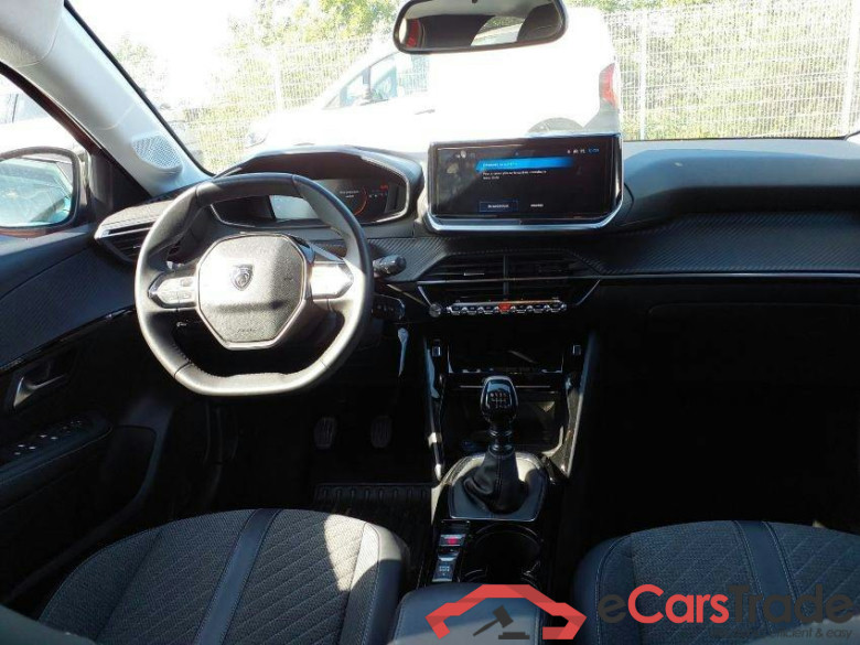 Peugeot 208 Allure 1.2 PureTech 100 S&S BVM6 #5