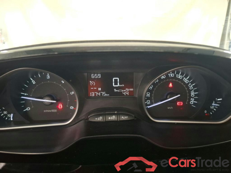 208 Affaire Premium 1.6 HDi 75CV BVM5 E6 #6