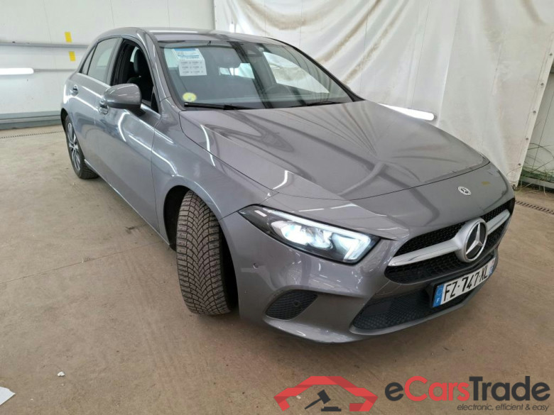 MERCEDES-BENZ Classe A Compact / 2018 / 5P / Berline A 180 d Business Line 8G-DCT #4