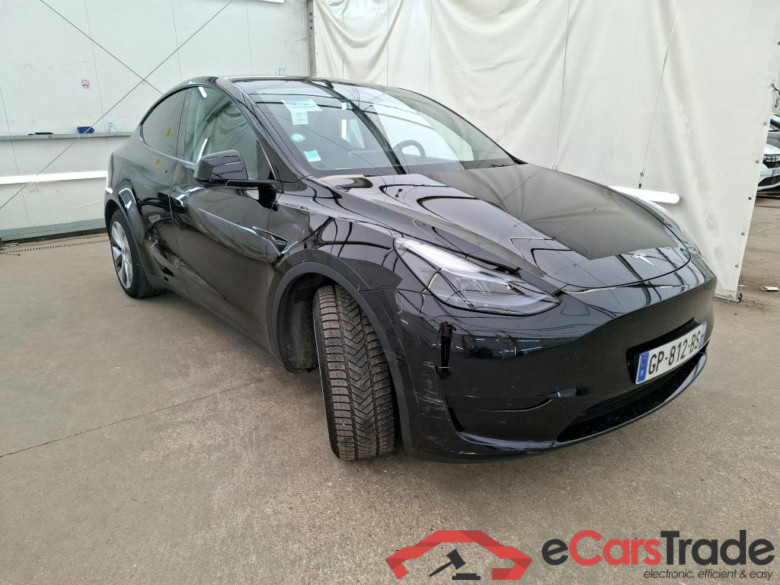 TESLA Model Y / 2021 / 5P / SUV RWD #5