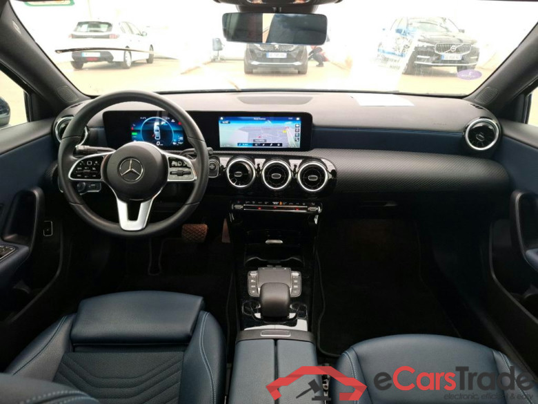 MERCEDES-BENZ Classe A Berline / 2018 / 4P / Berline A 250 e Business Line 8G-DCT #5