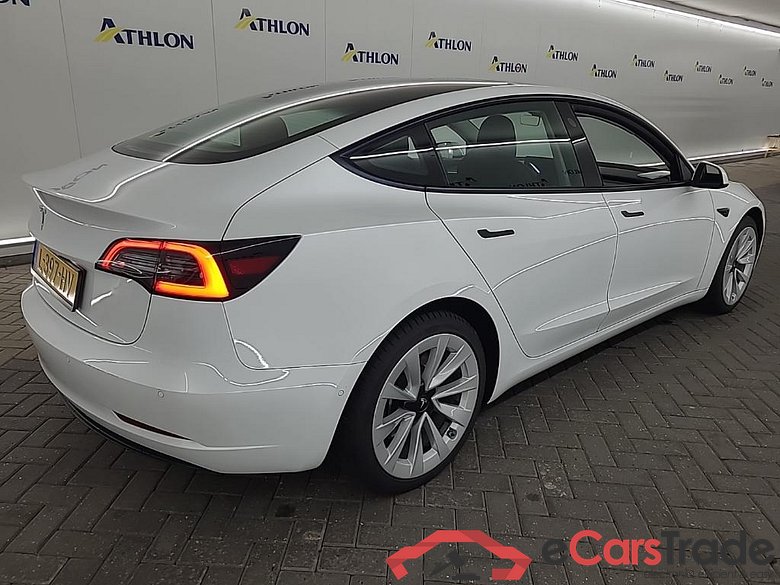 Tesla Model 3 Standard Range Plus RWD 4D 225kW #3
