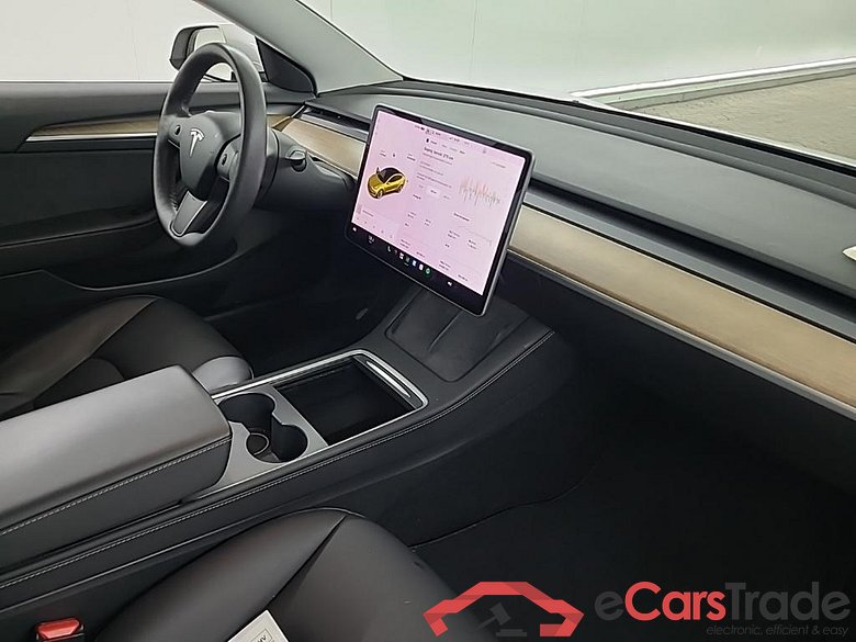 Tesla Model 3 Standard Range Plus RWD 4D 225kW #6