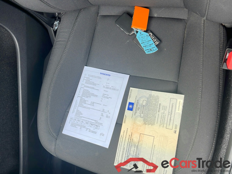 Volvo XC40 T4 Recharge Geartronic Inscription Expr. 5d #4