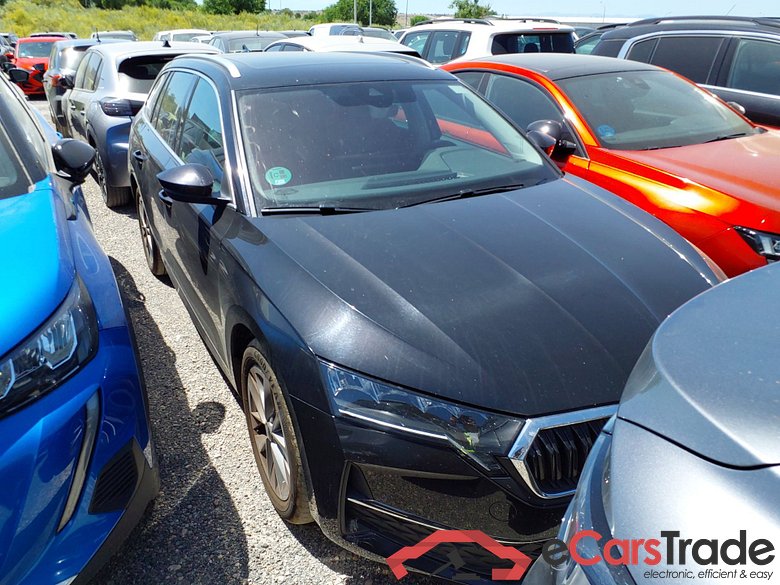 SKODA Octavia 2.0 TDI 110 kW (150CV) DSG 7 vel AutomÃ¡tico Combi Design(Pano + Winterpack)