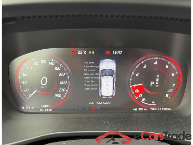 VOLVO XC40 1.5 T2 Momentum Core Geartronic #4