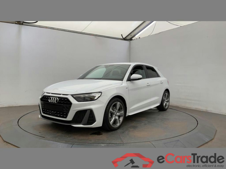 AUDI A1 Sportback 30 TFSI S line #1