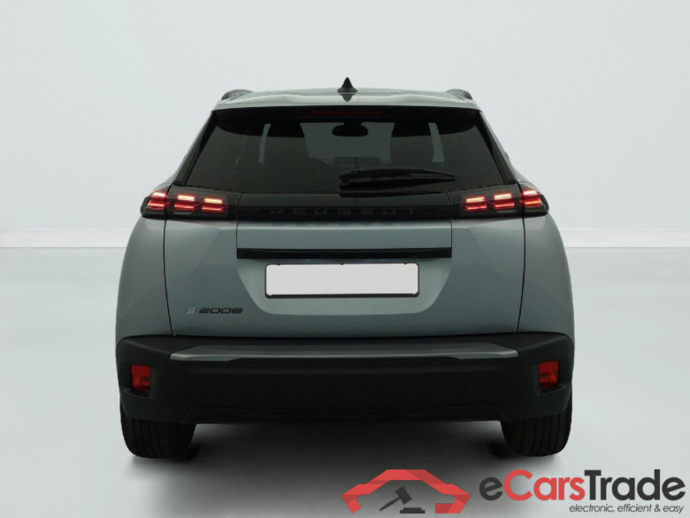 Peugeot 2008 Allure 50 kWh 136 ch #6