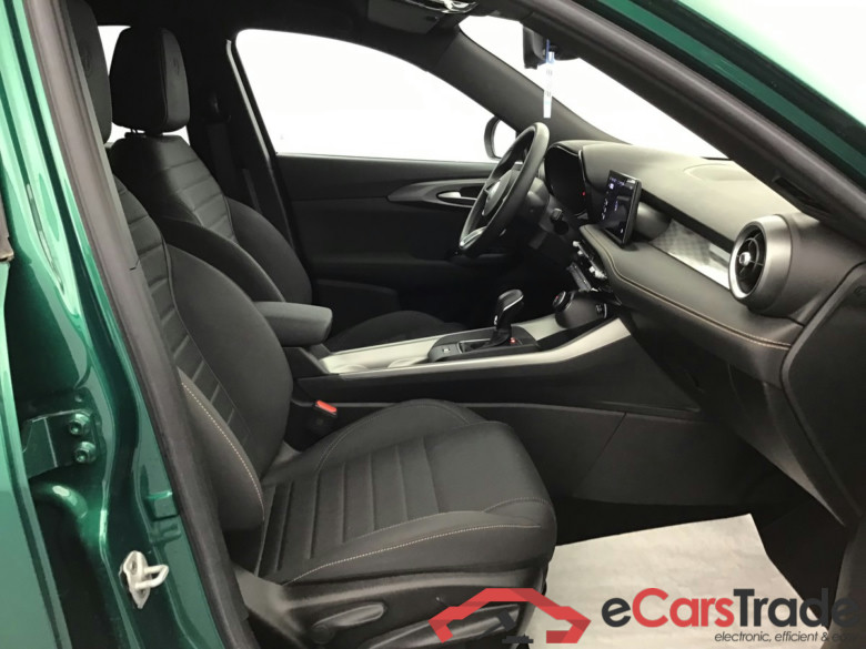 Alfa Romeo Tonale TI 1.3 Plug-in Hybrid Gasoline 284hp #6