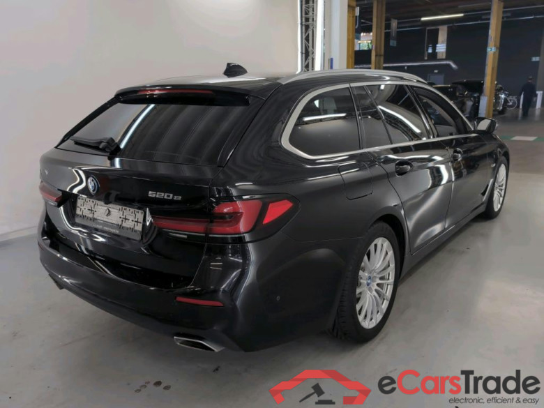 BMW 5 SERIES TOURING 2.0 520E TOURING AUTO #4