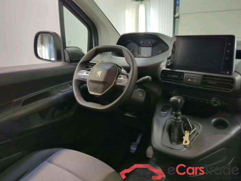 PEUGEOT Partner 1.2 PT. Premium #3