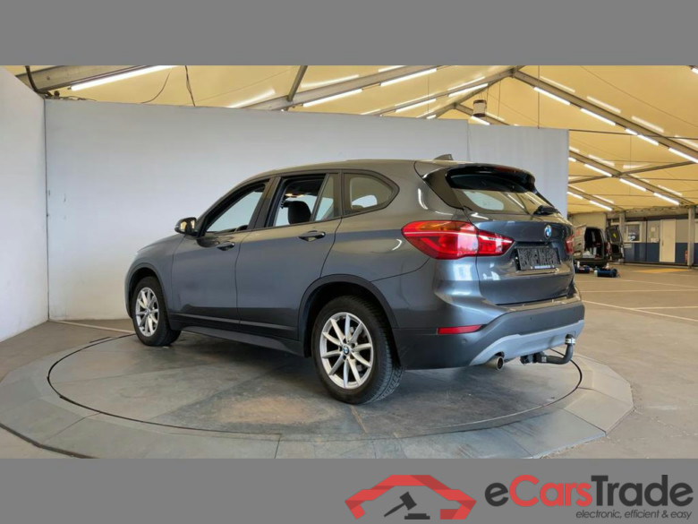 BMW X1 sDrive18d Navi Leather KeylessGo Camera Klima PDC ... #4
