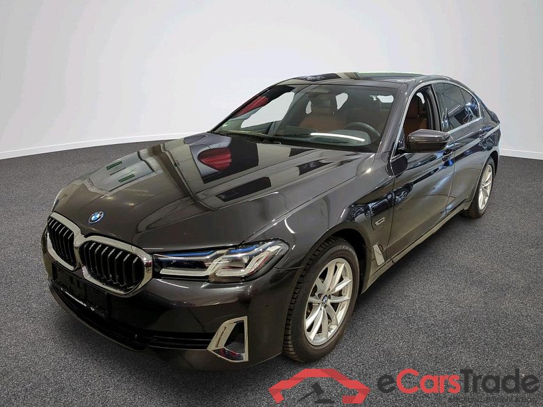 5 Limousine 530 e xDrive Luxury Line 2.0 215KW AT8 E6d