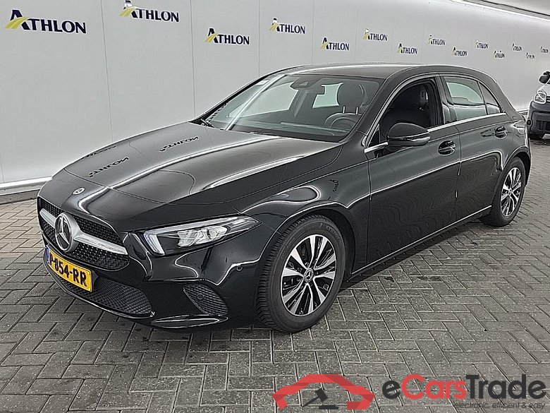 MERCEDES-BENZ A-klasse A 180 Business Solution 5D 100kW